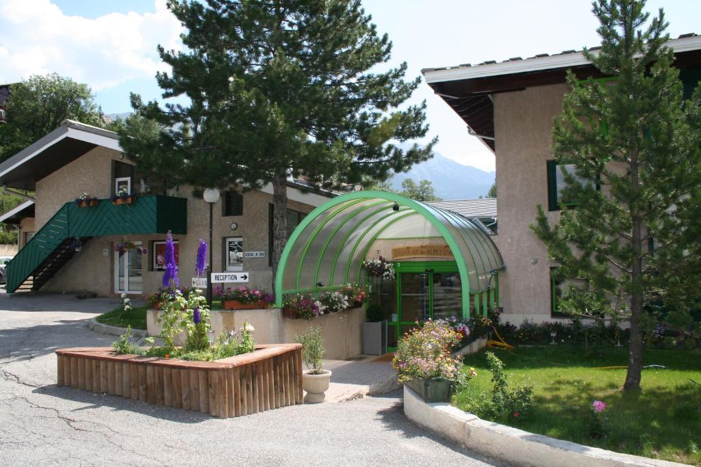 Club Vacances Bleues Les Alpes D'Azur La Salle-les-Alpes Exterior photo
