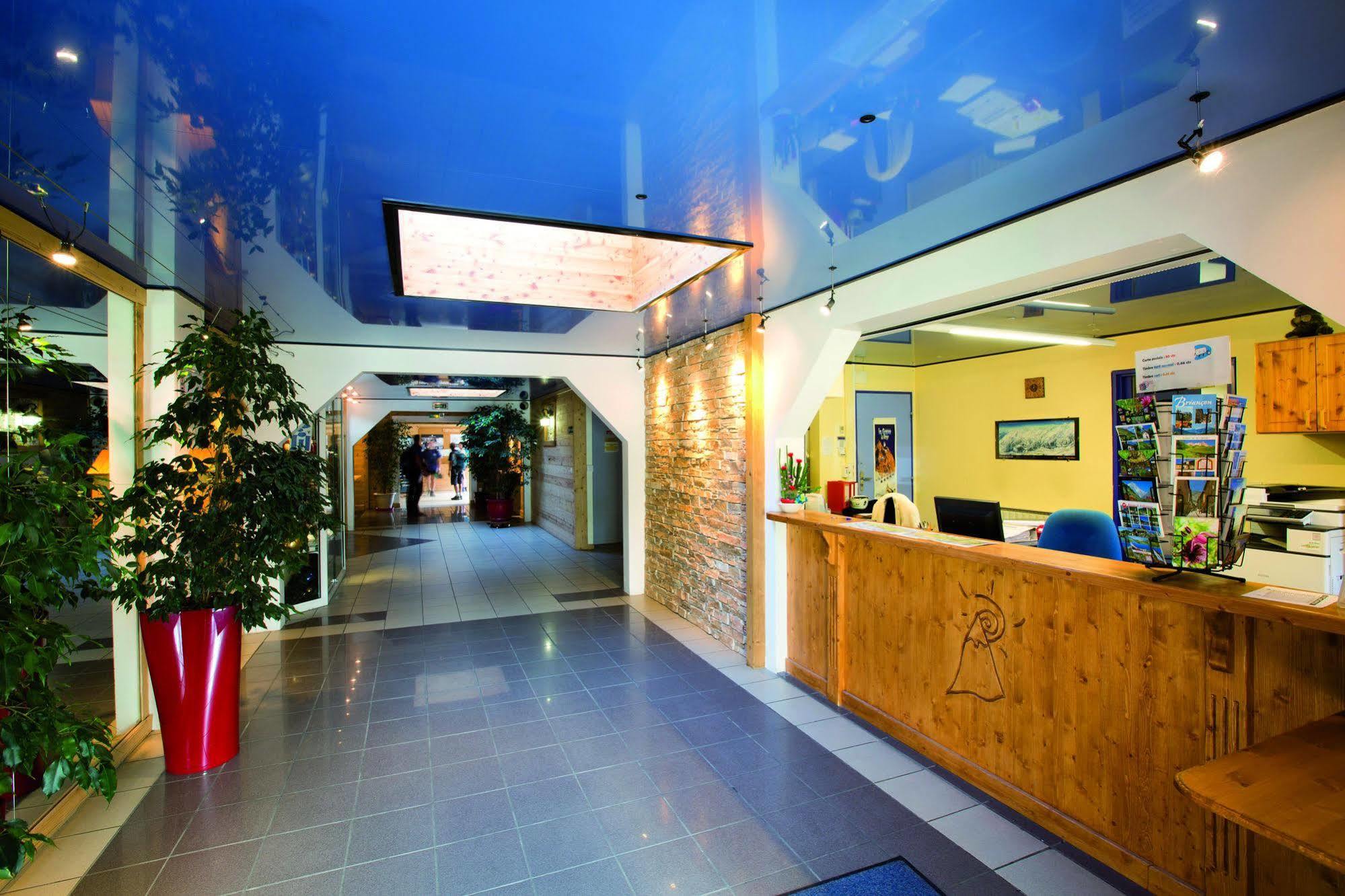 Club Vacances Bleues Les Alpes D'Azur La Salle-les-Alpes Exterior photo